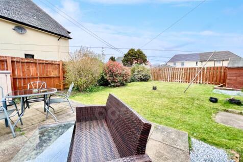 Indale Avenue, Prestwick rear garden