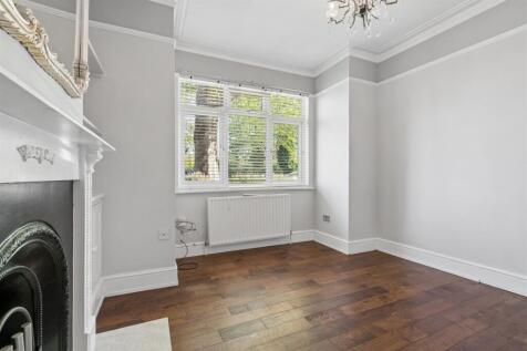 30 Blackshaw Road, London, SW17 1JB reception 4.jp