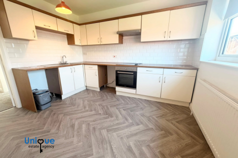 Troon Avenue, Thornton-Cleveleys, Lancashire, FY5 photo 3