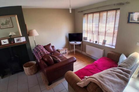 Michaels Court, Scarning, DEREHAM photo 3