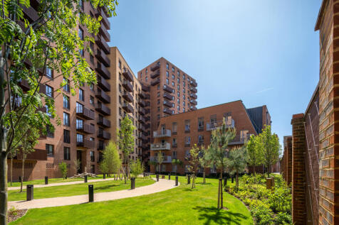 Royal Gateway - External Photography