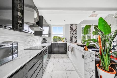 Reception/Kitchen