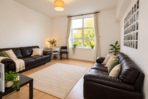 2-bed flat on Dene House Court, Woodhouse, Leeds, LS2, £1,295/mo