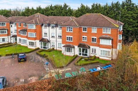 Lowry Court