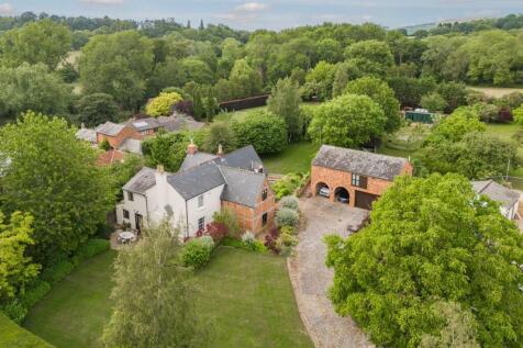 Cheltenham, GL52 - property photo