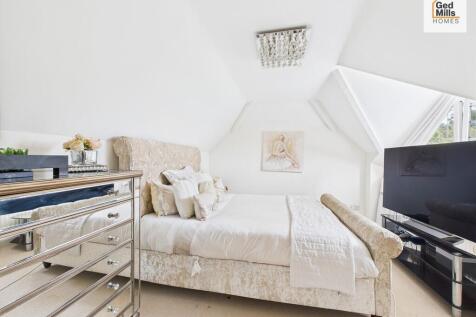 CAM04261G0-PR0080...