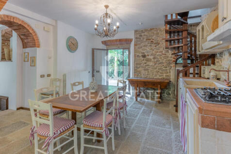 Interno