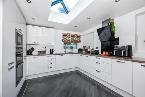 33 Richmind Drive26.jpg