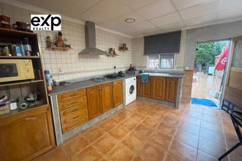 Property Image 64