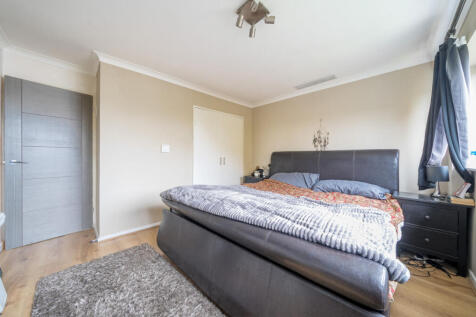 1369959-3-6902005...