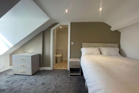 Double En-Suite Room, Durham Road, Gateshead photo 4