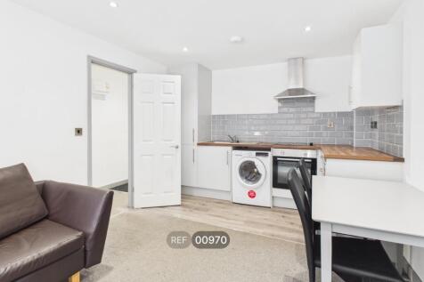 Kitchen/Living area