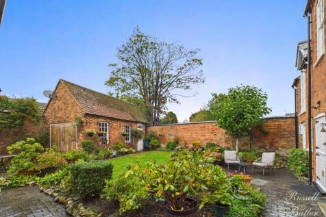 CAM01995G0-PR0357-STILL016