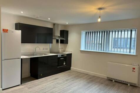 Catherine House Flat 11  Kitchen.jpg