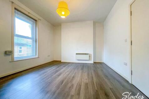 2 23 Cumnor Road Lou