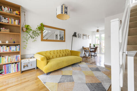 Lounge 1