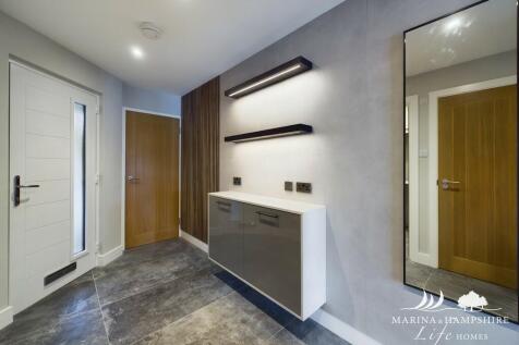 CAM03691G0-PR0010...