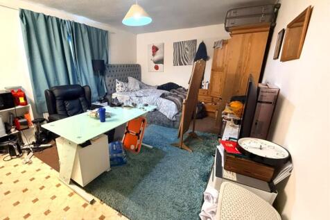 Bedroom.jpg