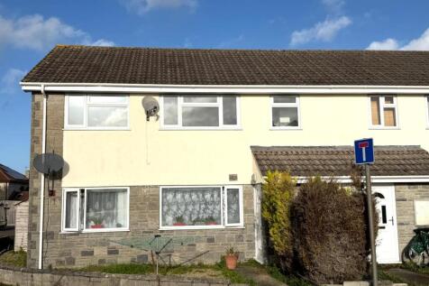 Street, BA16 - property photo