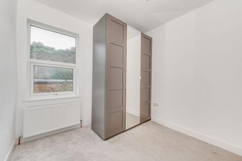 BEDROOMS AND BATHROOMS