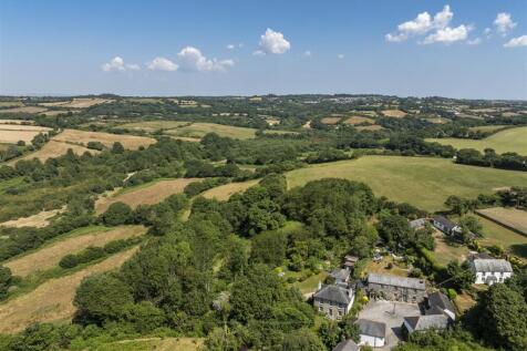 Higher-Bissoe-Farm_aerials-29.jpg
