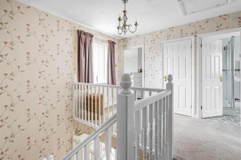 Long Acre, Brafield-on-the-Green