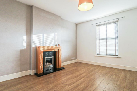 Scarisbrick New Road, Southport photo 4