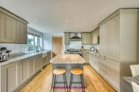 Kitchen Family Diner