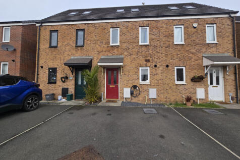 3 Bedroom Terraced for Sale