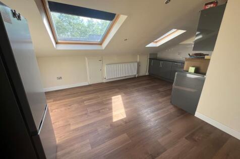Kitchen-Living room