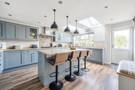 Kitchen/Breakfast