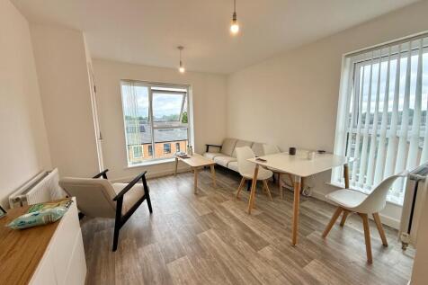 Langsett Court, Warrington, WA5 photo 2