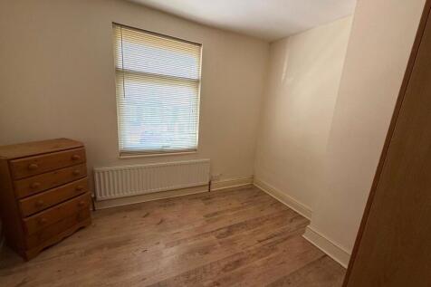 Lord Haddon Road, Ilkeston, DE7 photo 4
