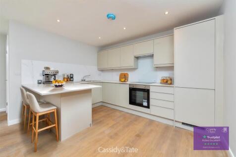 Virtual Staging AI - 20-Cheriton-Close_04 - 13 Nov