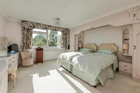 Flat 6, The Manor House-internal-08.jpg