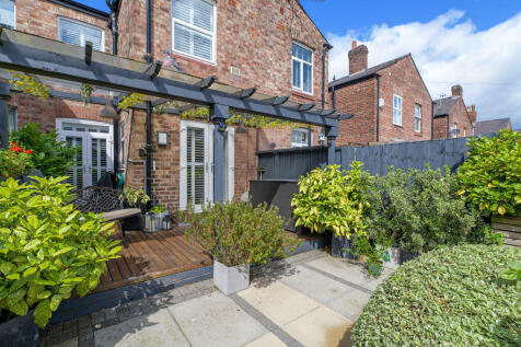 Courtyard Garden