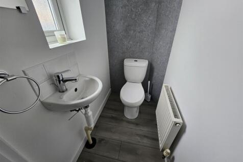 Stonefont Grove, Grimethorpe, Barnsley photo 3