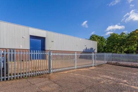 Unit 3 Lakeside - rear