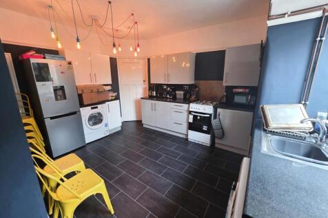 Greenlands Road, Redcar, TS10 photo 3