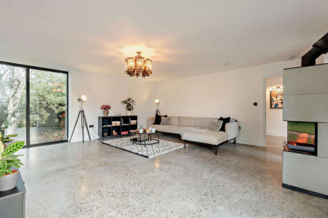 8672880-interior02-800