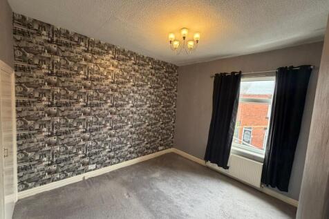 Kent Street, Barrow-In-Furness, LA13 photo 4