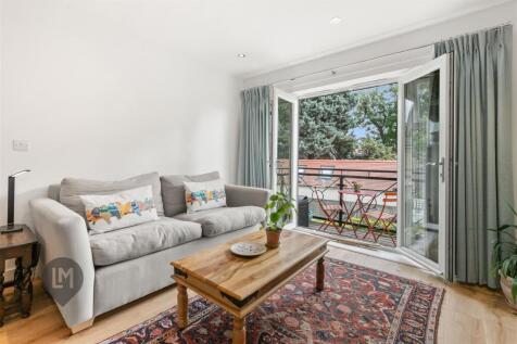 Living/dining/kitchen