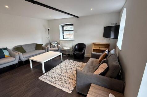 Flat a, The Courtyard, Lower North Street, Exeter photo 3