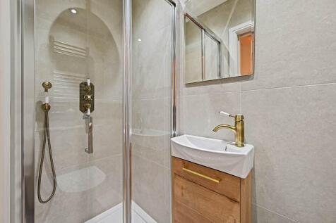 53d Tavistock Road, London, Notting Hill, W11 1AR