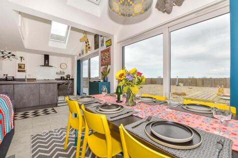 Lounge/ Kitchen/ Diner