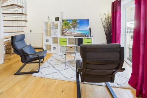 CAM02089G0-PR0608...