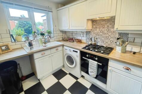 Taverners Crescent, Littleover, Derby, DE23 photo 4