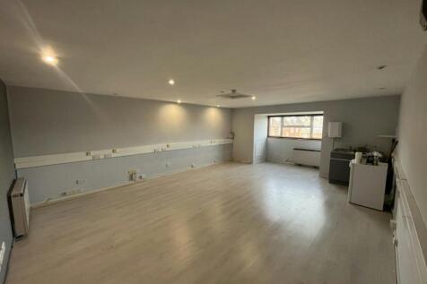 Suite 4  Internal 1.jpg