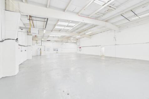 Light Industrial to rent Image 5
