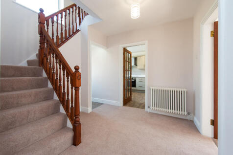 Stairs/Hallway